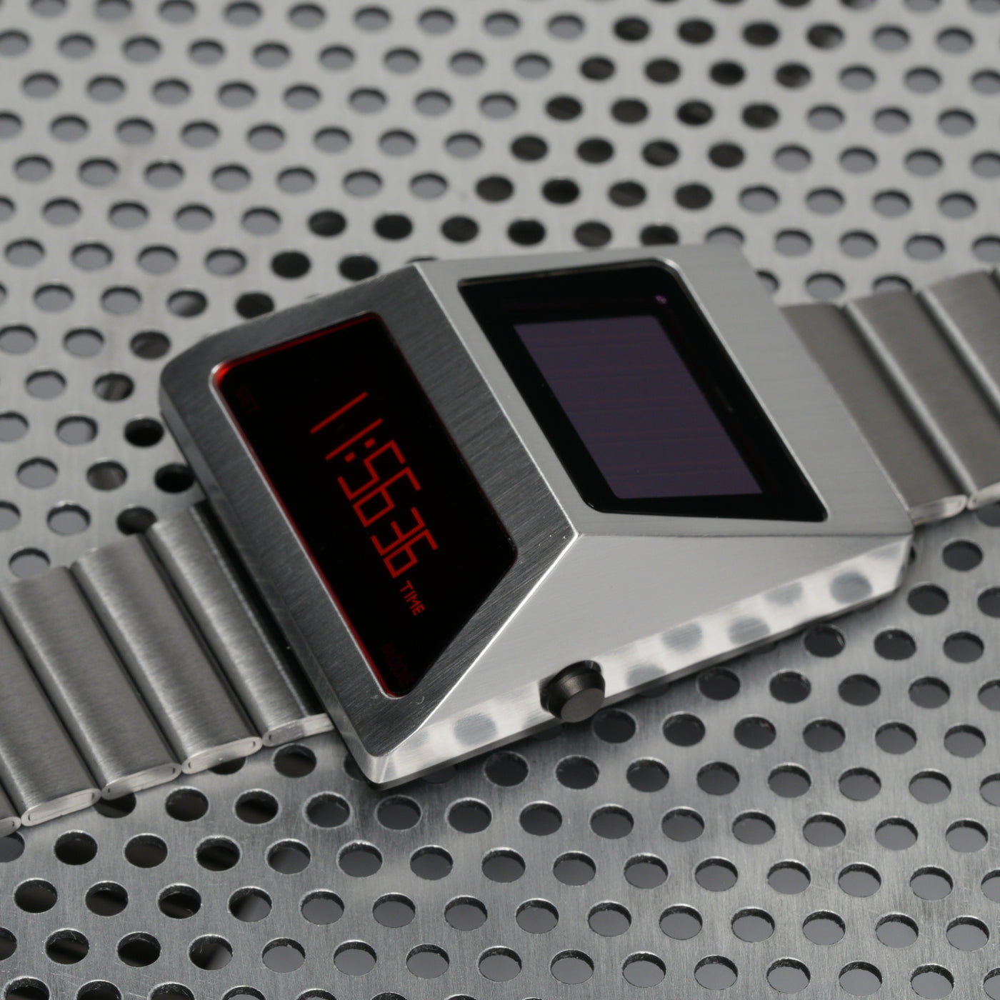 T-700 Blade (A-version, Silver/Red) Fullmetal Shockproof OLED Limited Edition Watch