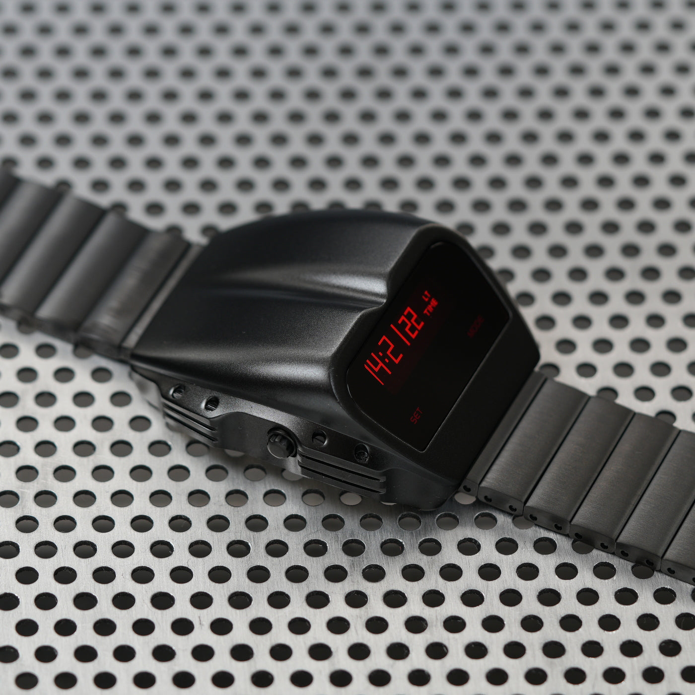 T-800 (Black/Red) Fullmetal Shockproof OLED Limited Edition Watch