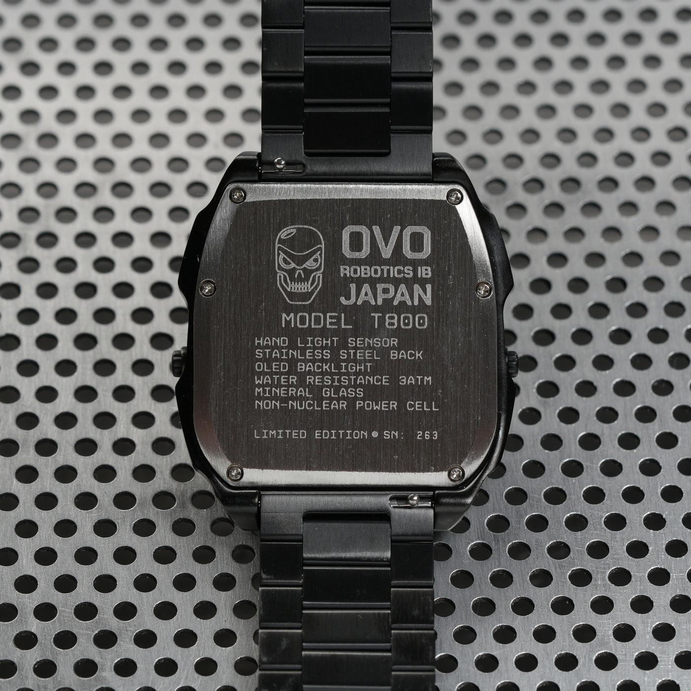 T-800 (Black/Red) Fullmetal Shockproof OLED Limited Edition Watch