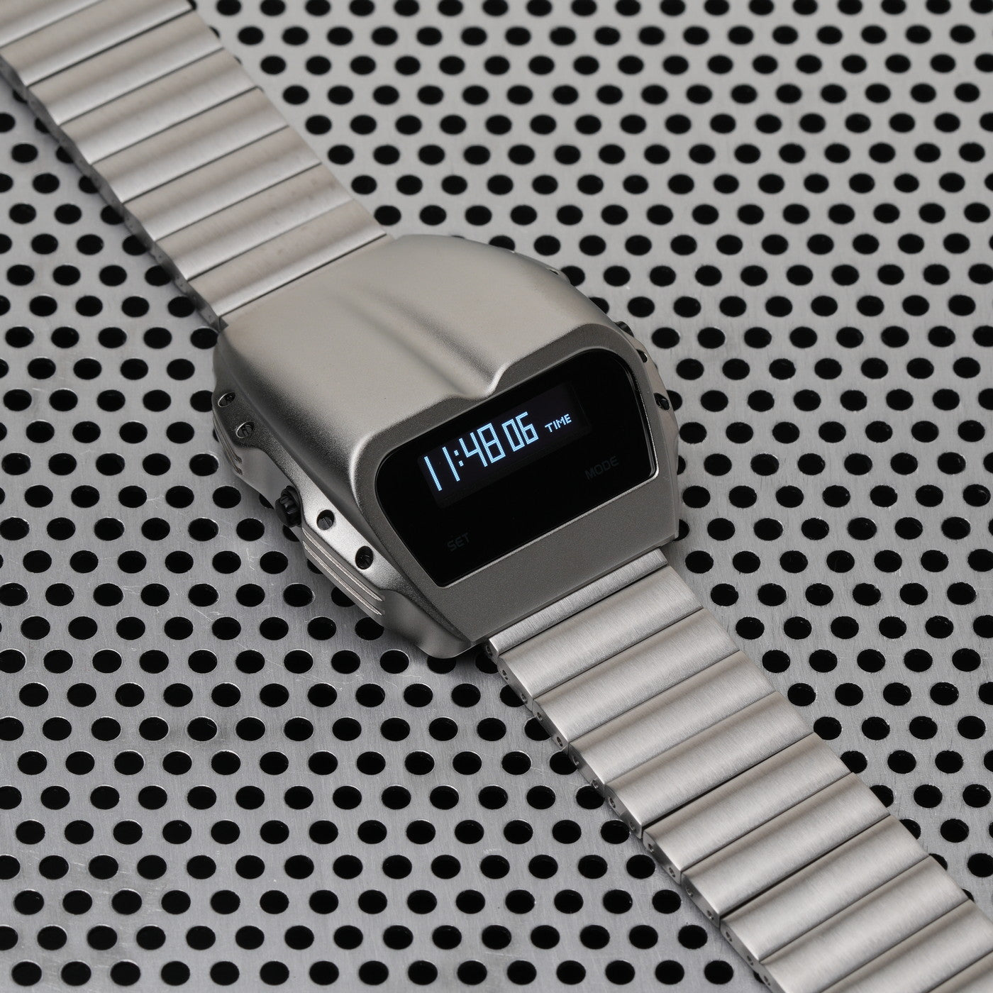 T-800 (Silver/White) Fullmetal Shockproof OLED Limited Edition Watch