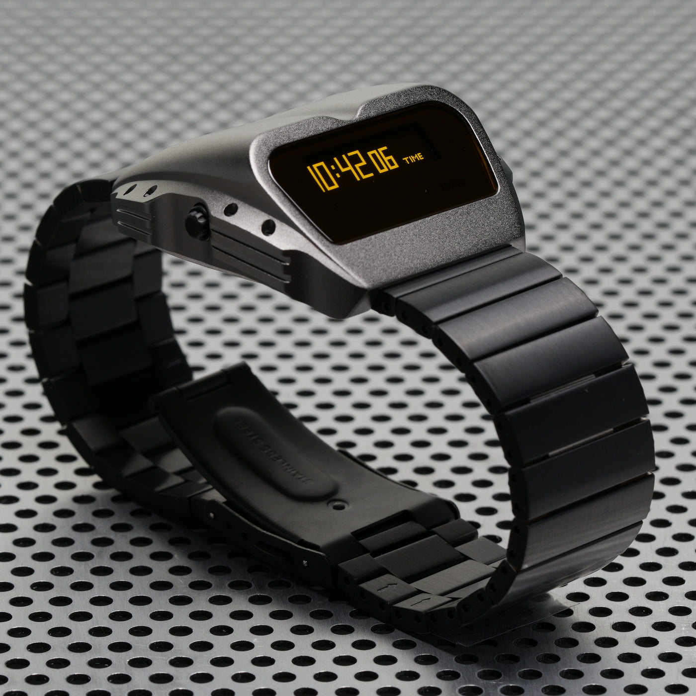 T-800 (Gray/Yellow, Black Bracelet) Fullmetal Shockproof OLED Limited Edition Watch