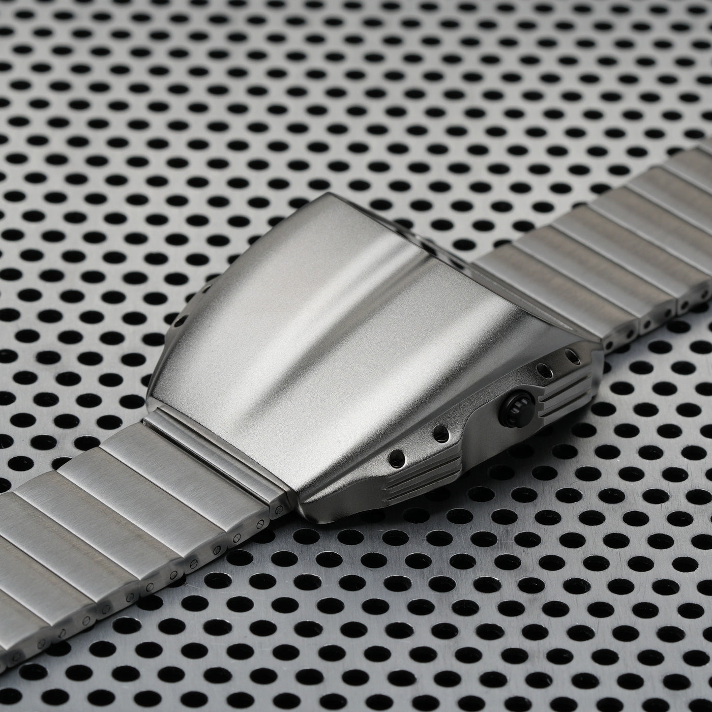 T-800 (Silver/Red) Fullmetal Shockproof OLED Limited Edition Watch