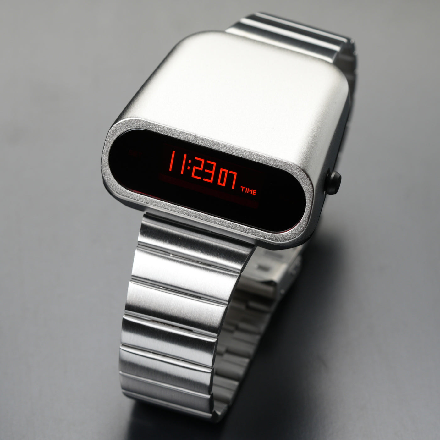 T-600 RPolice 2 (Silver/Red) Fullmetal Shockproof OLED Limited Edition Watch