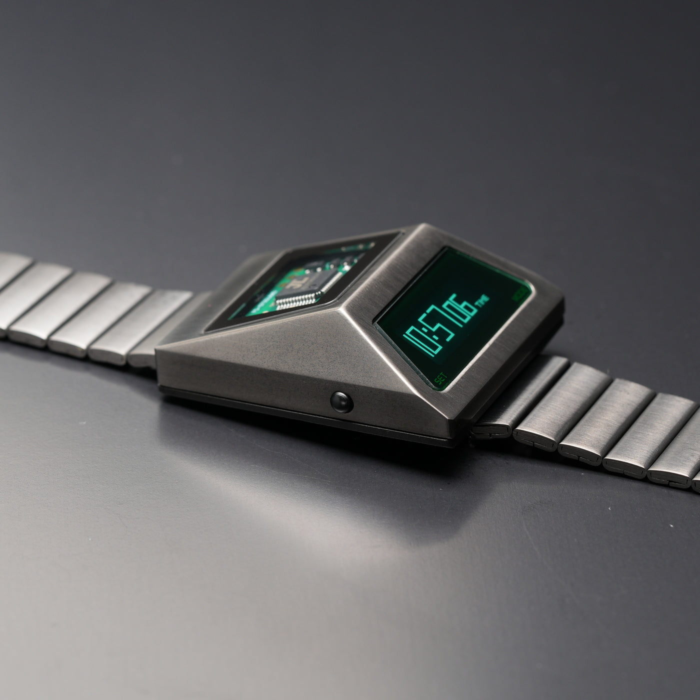 T-700 Blade (B-version, Dark Grey/Green) Fullmetal Shockproof OLED Limited Edition Watch