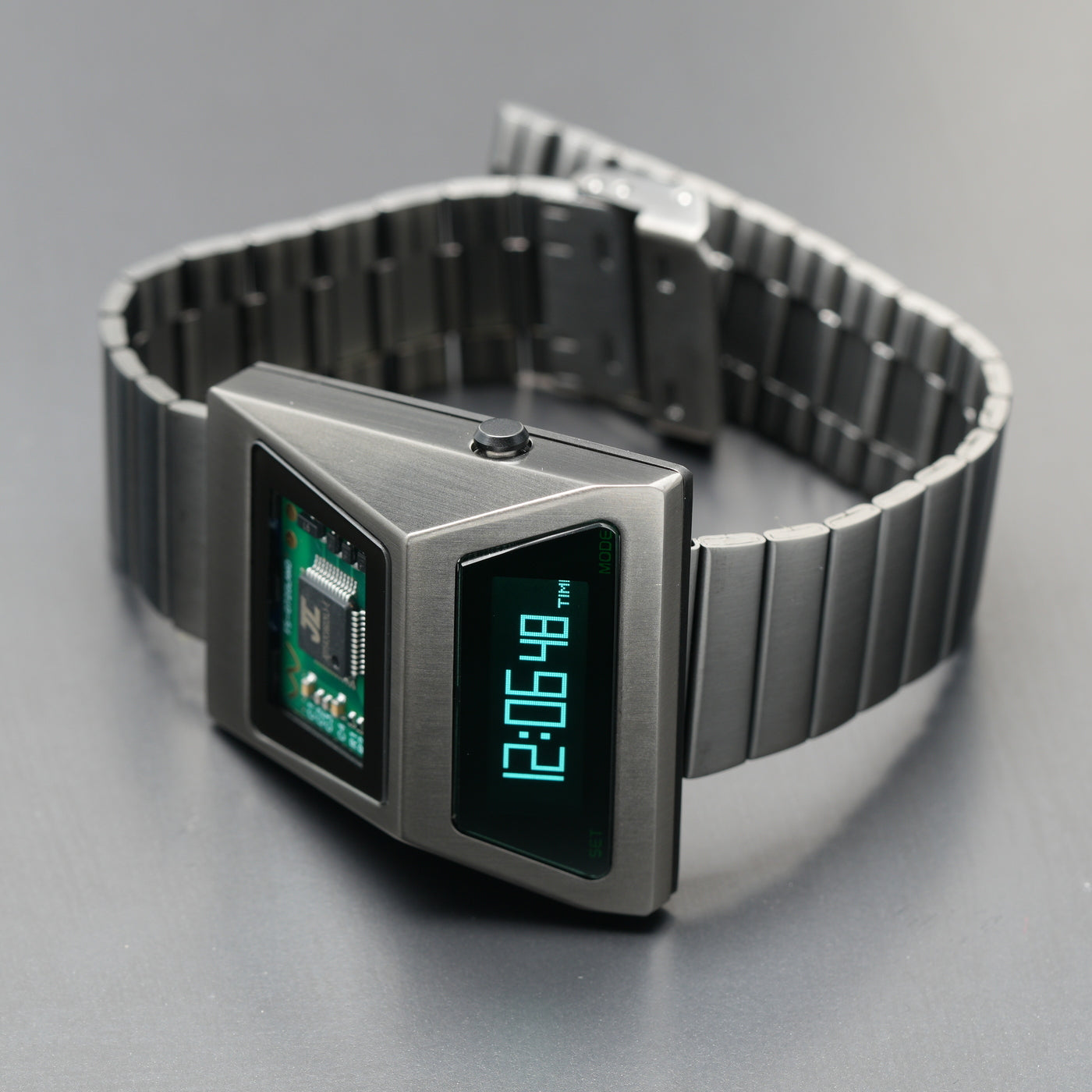 T-700 Blade (B-version, Dark Grey/Green) Fullmetal Shockproof OLED Limited Edition Watch