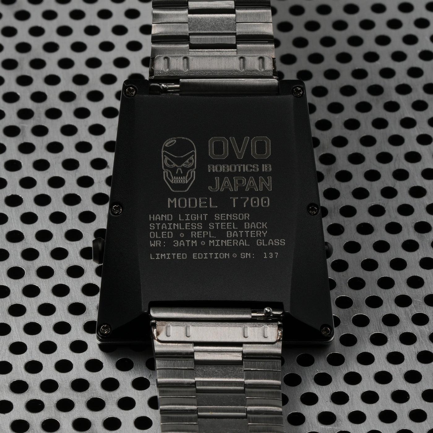 T-700 Blade (A-version, Silver/White) Fullmetal Shockproof OLED Limited Edition Watch