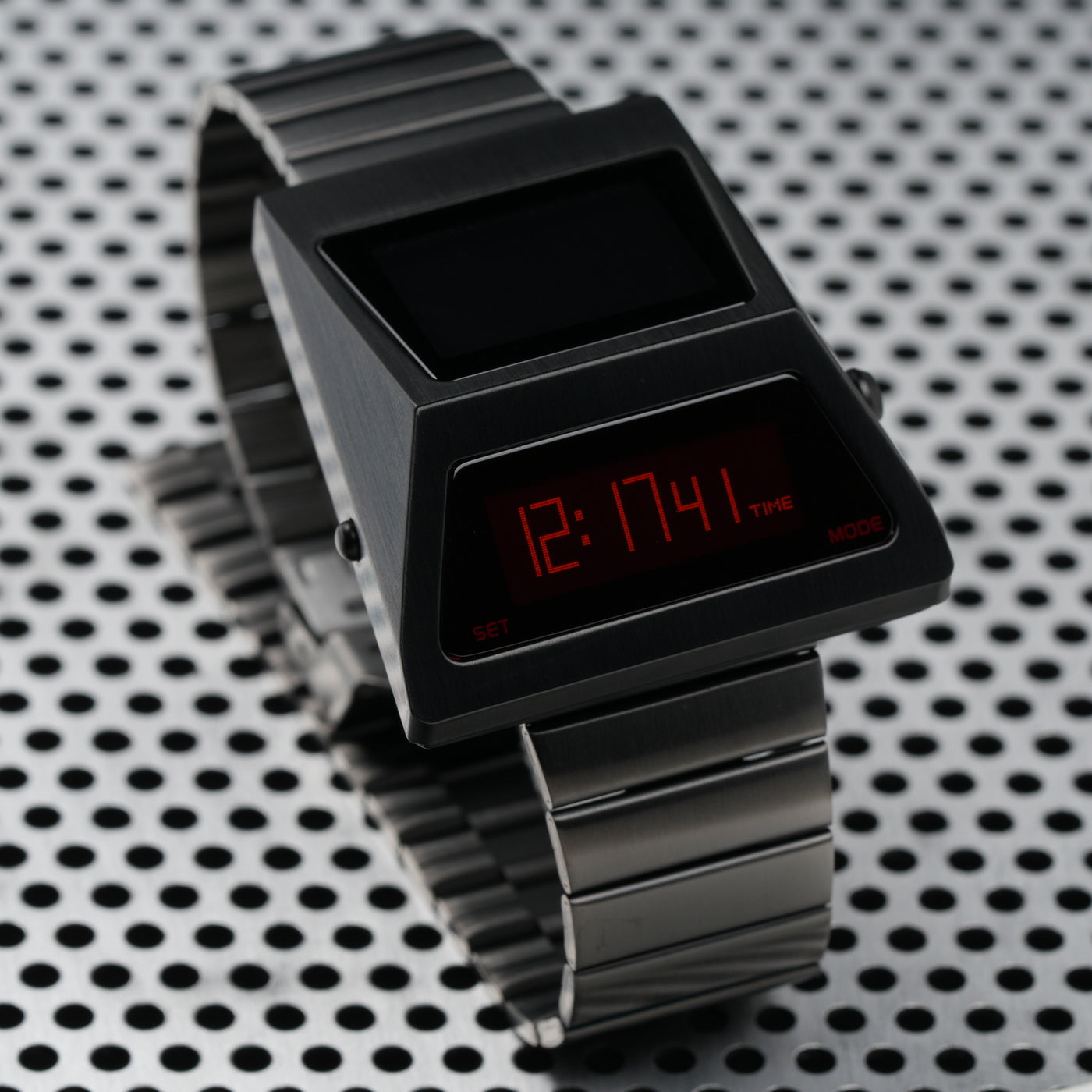 T-700 Blade (A-version, Dark Grey/Red) Fullmetal Shockproof OLED Limited Edition Watch