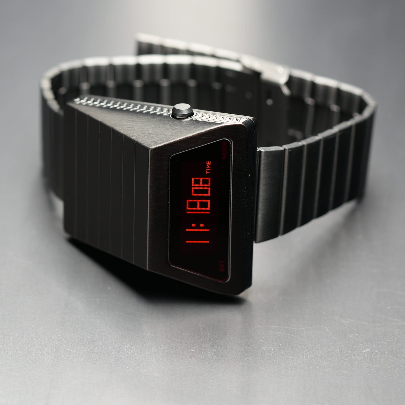 T-700 Blade (C-version, Dark Grey/Red) Fullmetal Shockproof OLED Limited Edition Watch