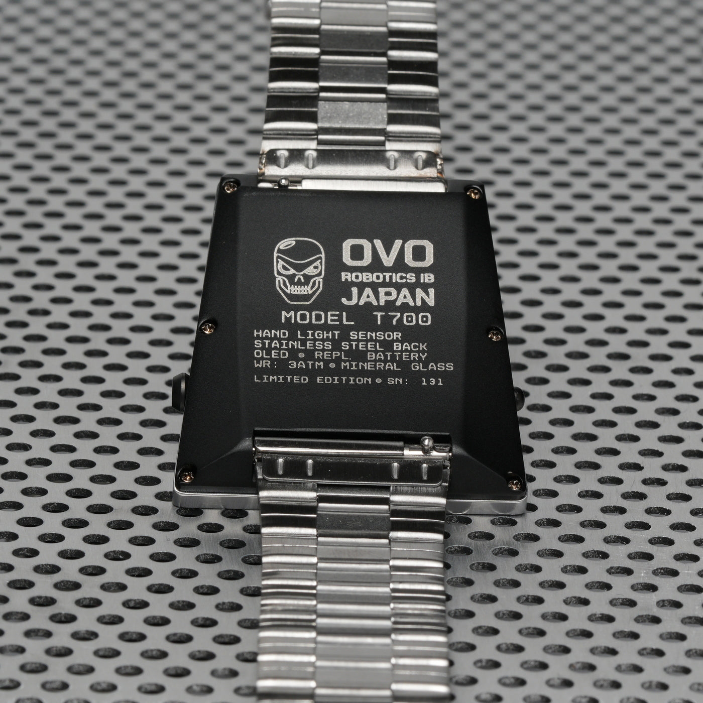 T-700 Blade (A-version, Silver/Red) Fullmetal Shockproof OLED Limited Edition Watch