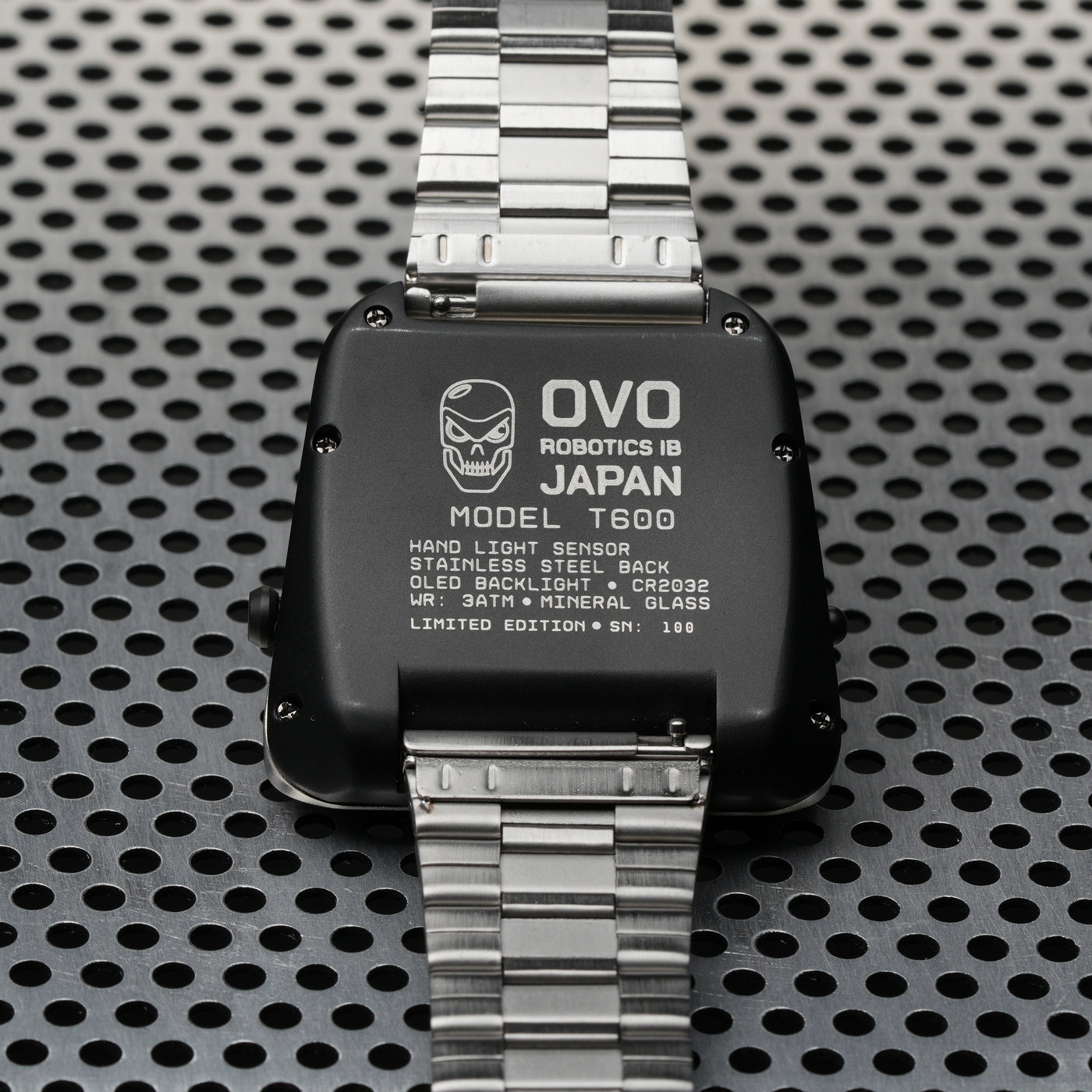 T-600 RPolice 2 (Silver/Red) Fullmetal Shockproof OLED Limited Edition Watch