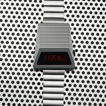 T-700 Blade (C-version, Silver/Red) Fullmetal Shockproof OLED Limited Edition Watch
