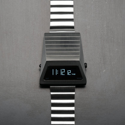 T-700 Blade (C-version, Silver/White) Fullmetal Shockproof OLED Limited Edition Watch