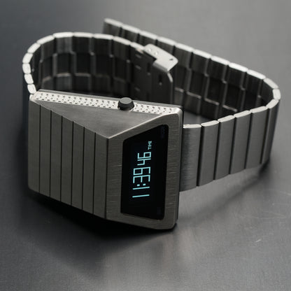 T-700 Blade (C-version, Silver/White) Fullmetal Shockproof OLED Limited Edition Watch